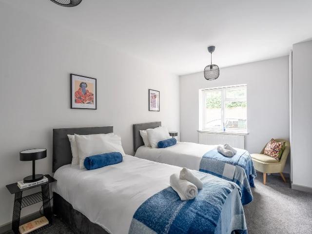 Apartment at Rickmansworth Lane, Chalfont St Peter