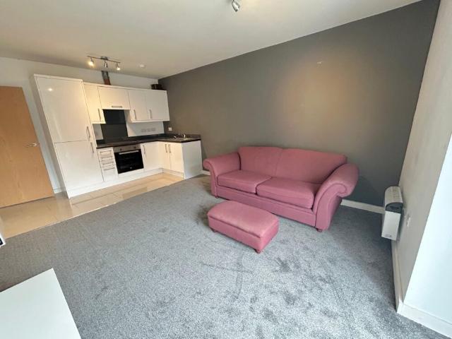 Apartment at Richmond Road, Cardiff