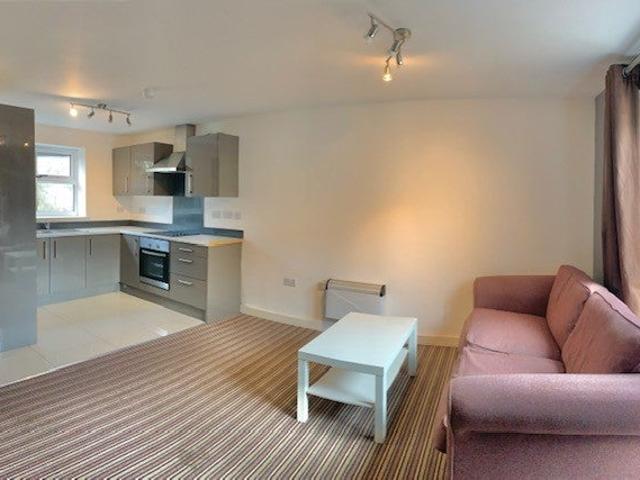 Apartment at Richmond Road, Cardiff