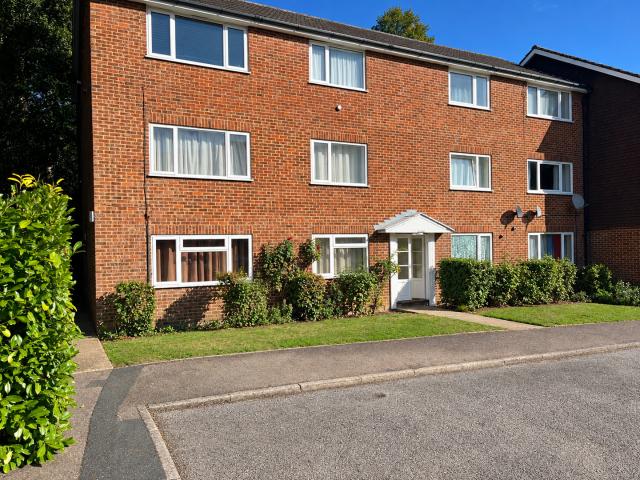 Apartment at Ridgeway Court, Reigate and Banstead