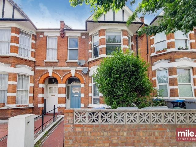 Apartment at Ridley Road, Greater London
