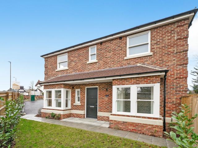 Apartment at Riefield Road, Greater London