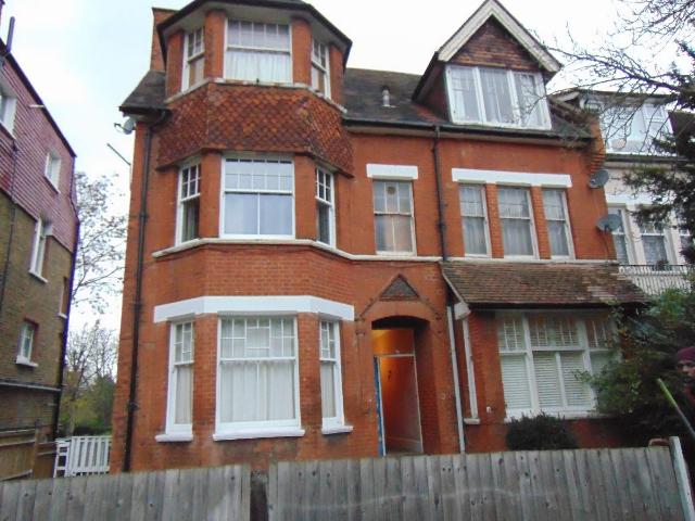 Apartment at Riggindale Road, Greater London