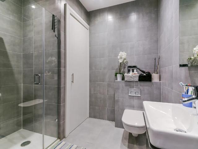 Apartment at Ringers Road, Greater London