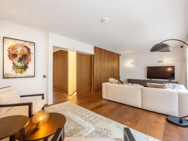 Apartment at Rutland Gate, City of Westminster