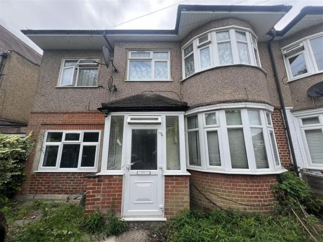 Apartment at Rugby Close, Greater London