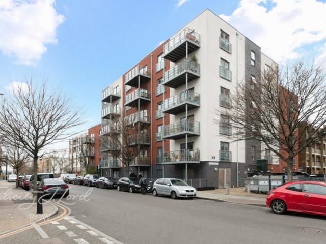 Apartment at Rushton Walk, Greater London