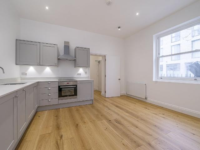 Apartment at Russell Gardens, Greater London
