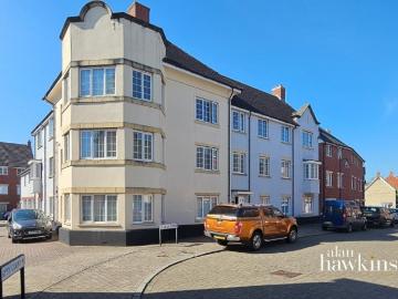 Apartment at Rysy Court, Blunsdon St Andrew