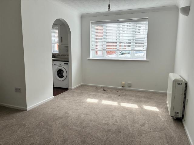 Apartment at Woburn, Tamworth