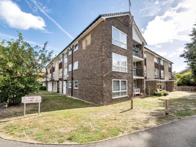 Apartment at Wokingham Road, Bracknell
