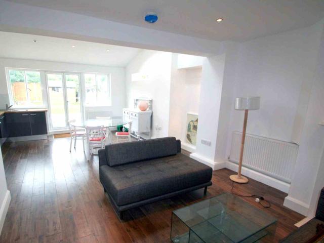 apartment at Wolsey Road, Oxford, OX2