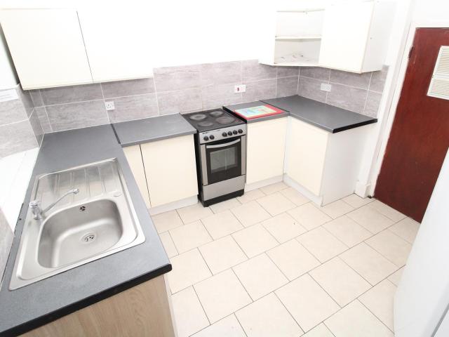 Apartment at Wood Road, Pontypridd