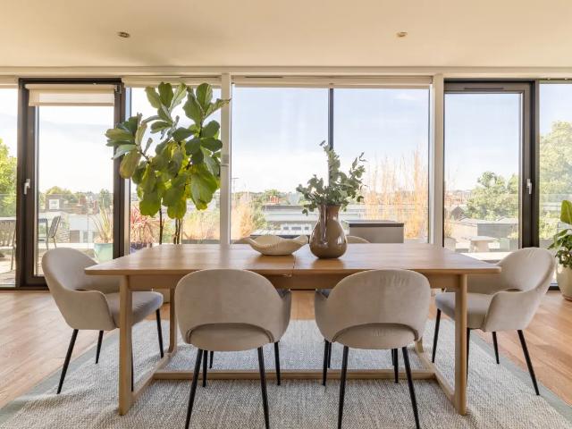 Apartment at Meeting House Lane, Greater London