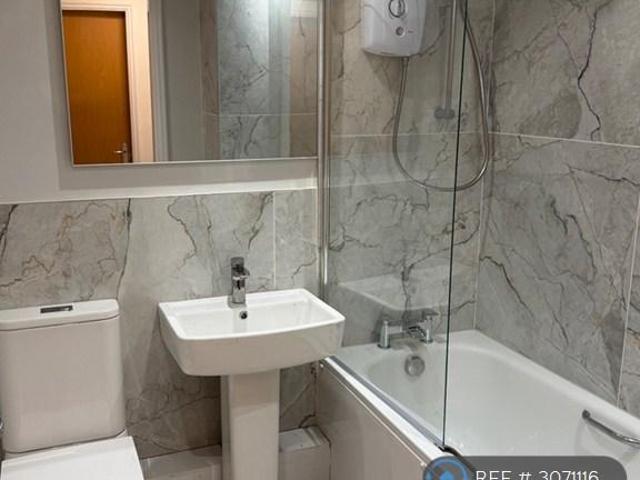 Apartment at Woodholme Court, Liverpool