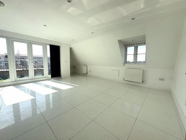 Apartment at Woodlands Road, Wickford