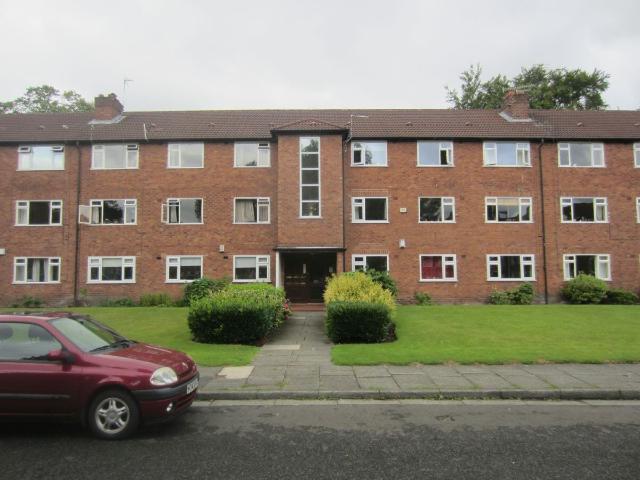 Apartment at Woodlawn Court, Manchester