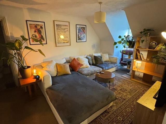 Apartment at Wood's Road, Greater London