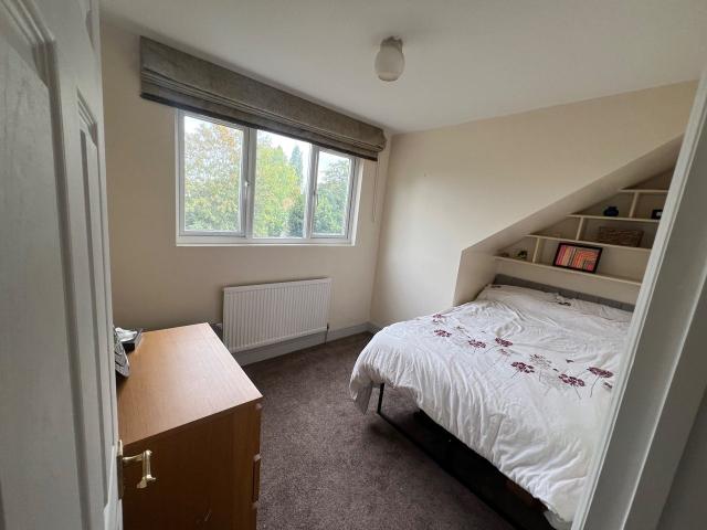 Apartment at Woodside Lane, Greater London