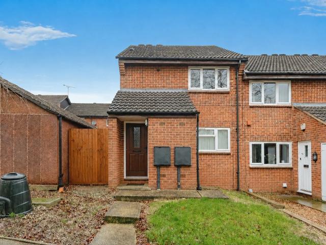Apartment at Woodwards, Crawley