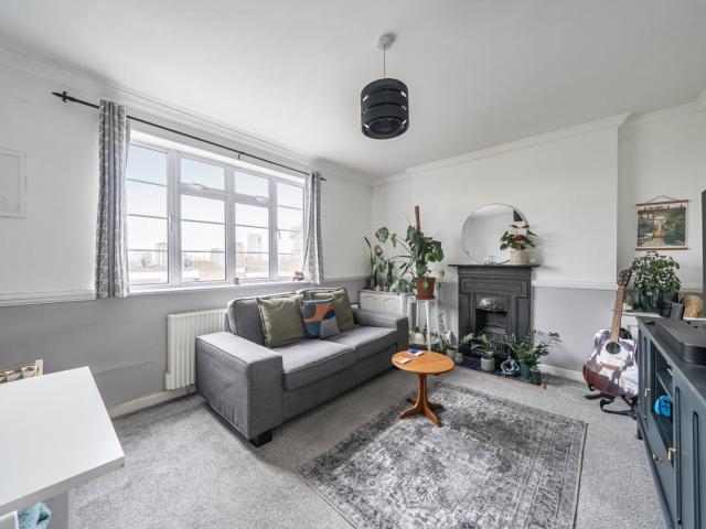 Apartment at Wat Tyler Road, Greater London