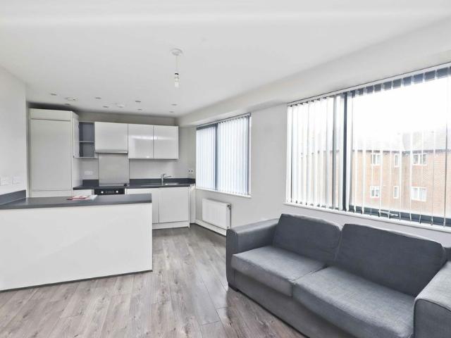 apartment at Waterways House, Yiewsley