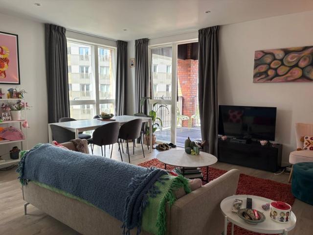 Apartment at Waterden Road, Greater London