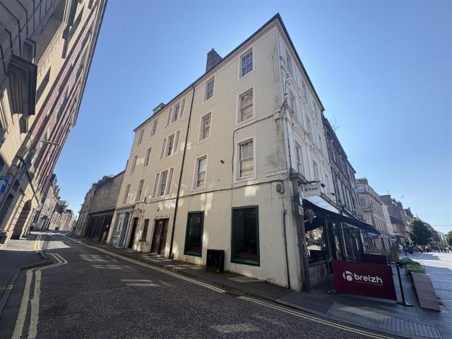 Apartment at Watergate, Perth