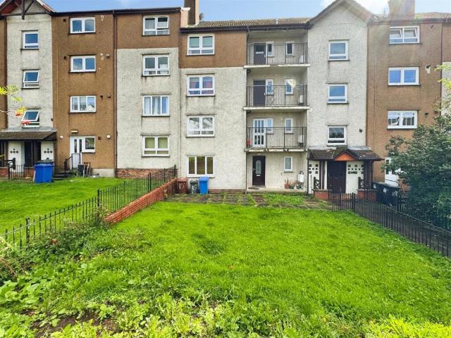 Apartment at Waulking Mill Road, Faifley