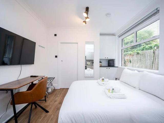 Apartment at Waddon Road, Greater London