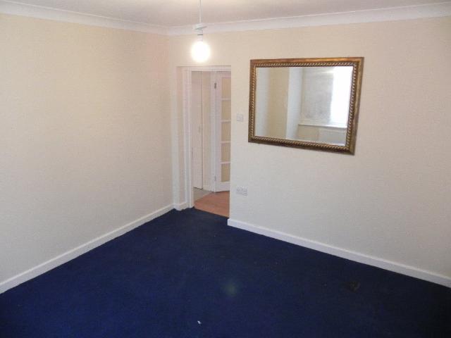 Apartment at Wainford Close, Greater London