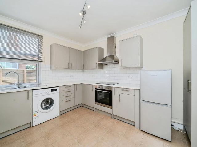 Apartment at Walton Road, Elmbridge