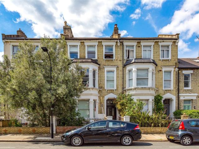 Apartment at Warbeck Road, Greater London
