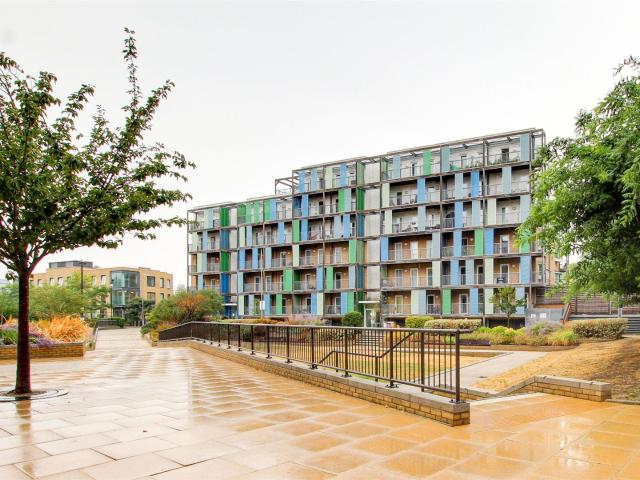 Apartment at Warren Close, Cambridge