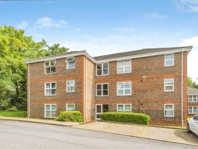 Apartment at Warren Down, Bracknell