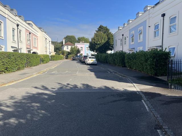 Apartment at Warren Road, Reigate and Banstead
