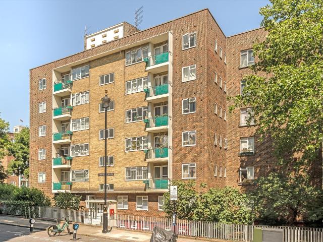 Apartment at Warwick Way, City of Westminster