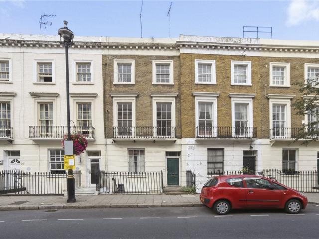 Apartment at Warwick Way, City of Westminster