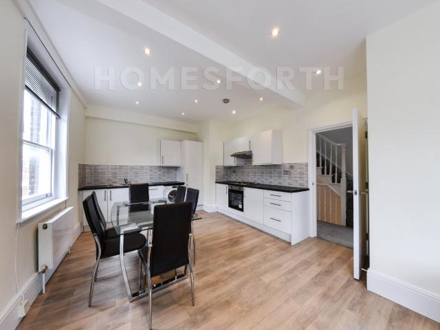 Apartment at Weymouth Terrace, Greater London