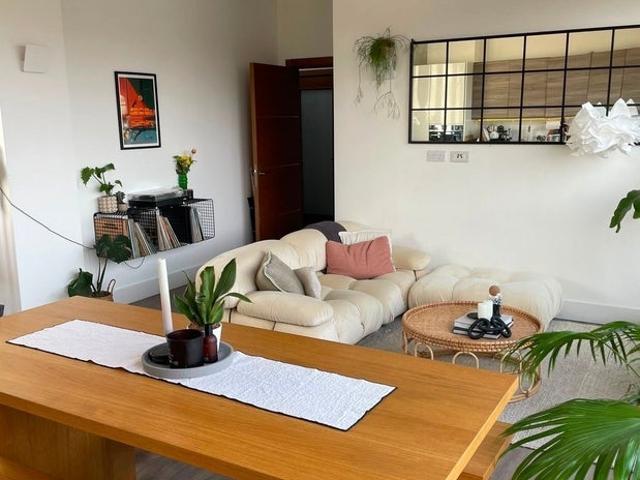 Apartment at Well Street, Greater London