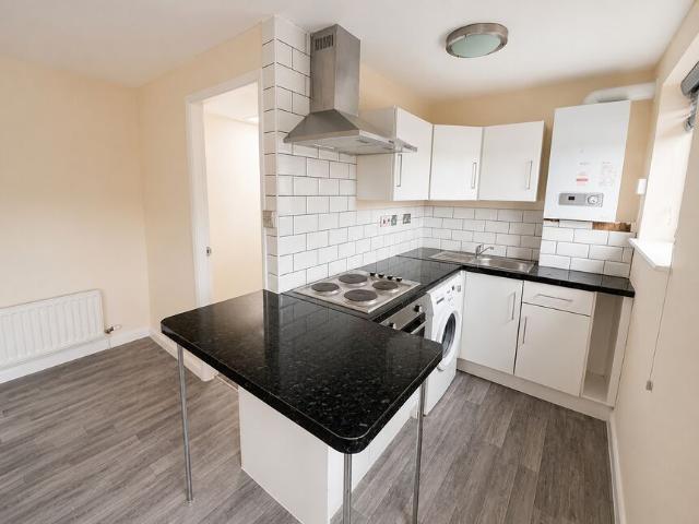 Apartment at Wellington Court, Holton le Clay