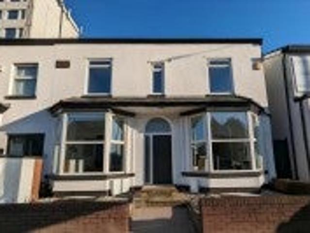 Apartment at Wellington Road South, Hazel Grove