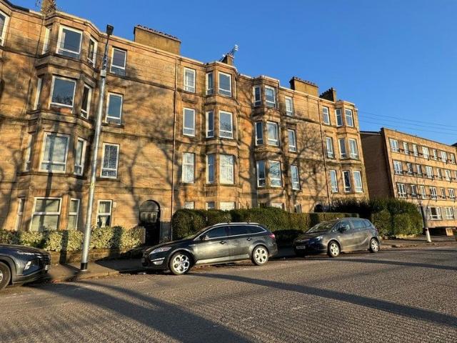 Apartment at Wellshot Road, Glasgow