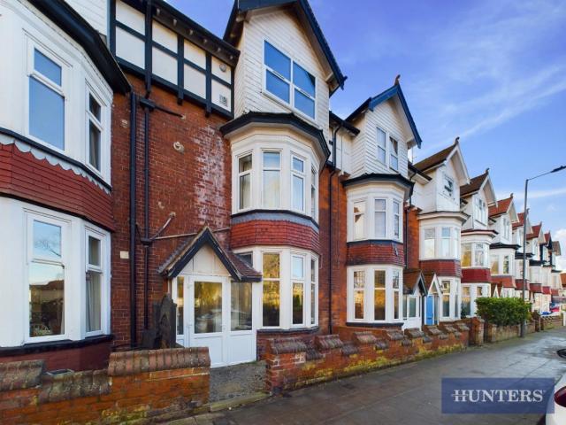Apartment at West Avenue, Filey