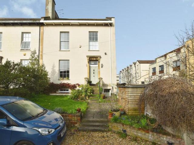 Apartment at West End, Bristol