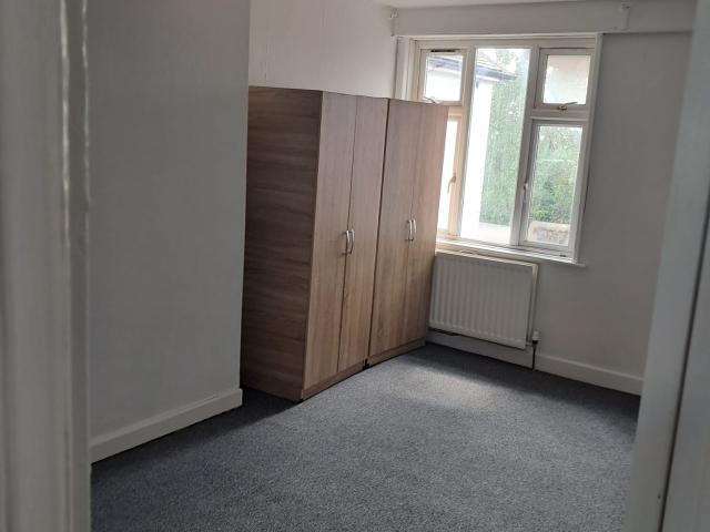 Apartment at West End Road, Southampton