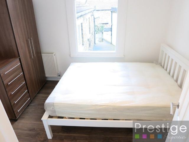 Apartment at West Green Road, Greater London