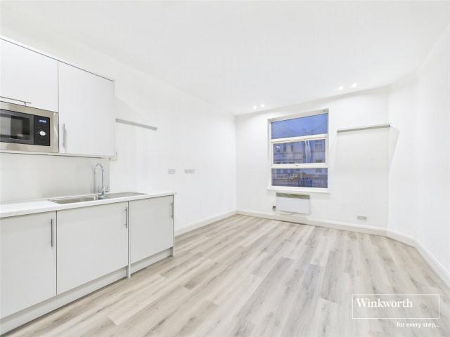 Apartment at West Hendon Broadway, Greater London