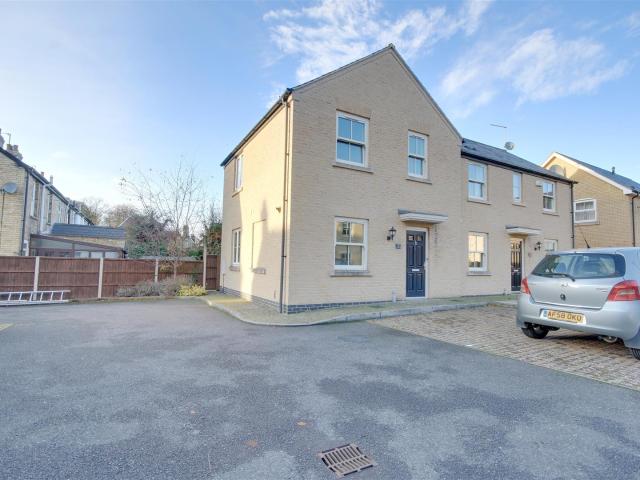Apartment at West Street, Huntingdonshire