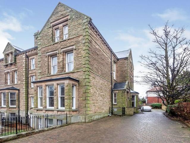 Apartment at Westbourne Grove, Scarborough